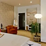 Arthotel Ana Gold 酒店