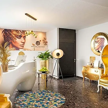 Arthotel Ana Gold 酒店