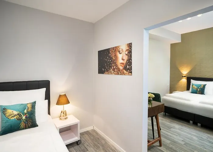 ホテル Arthotel Ana Gold